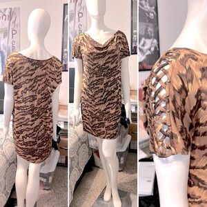 Vtg.-Diane Von Furstenberg-100% Silk Stretch Dress w/Lattice Sleeve Detail-Sz 10